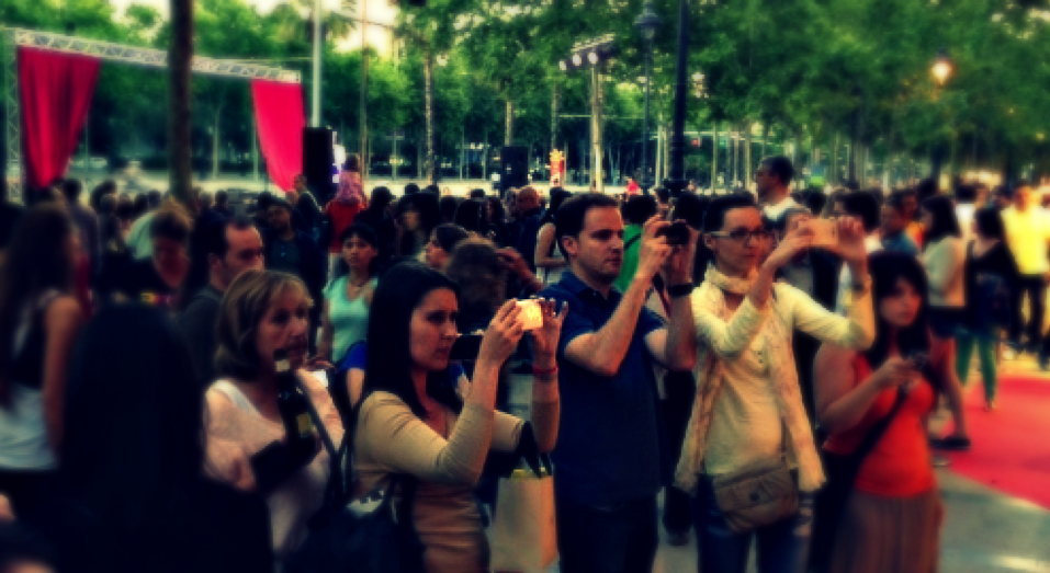 shopping-night-barcelona-ar-2